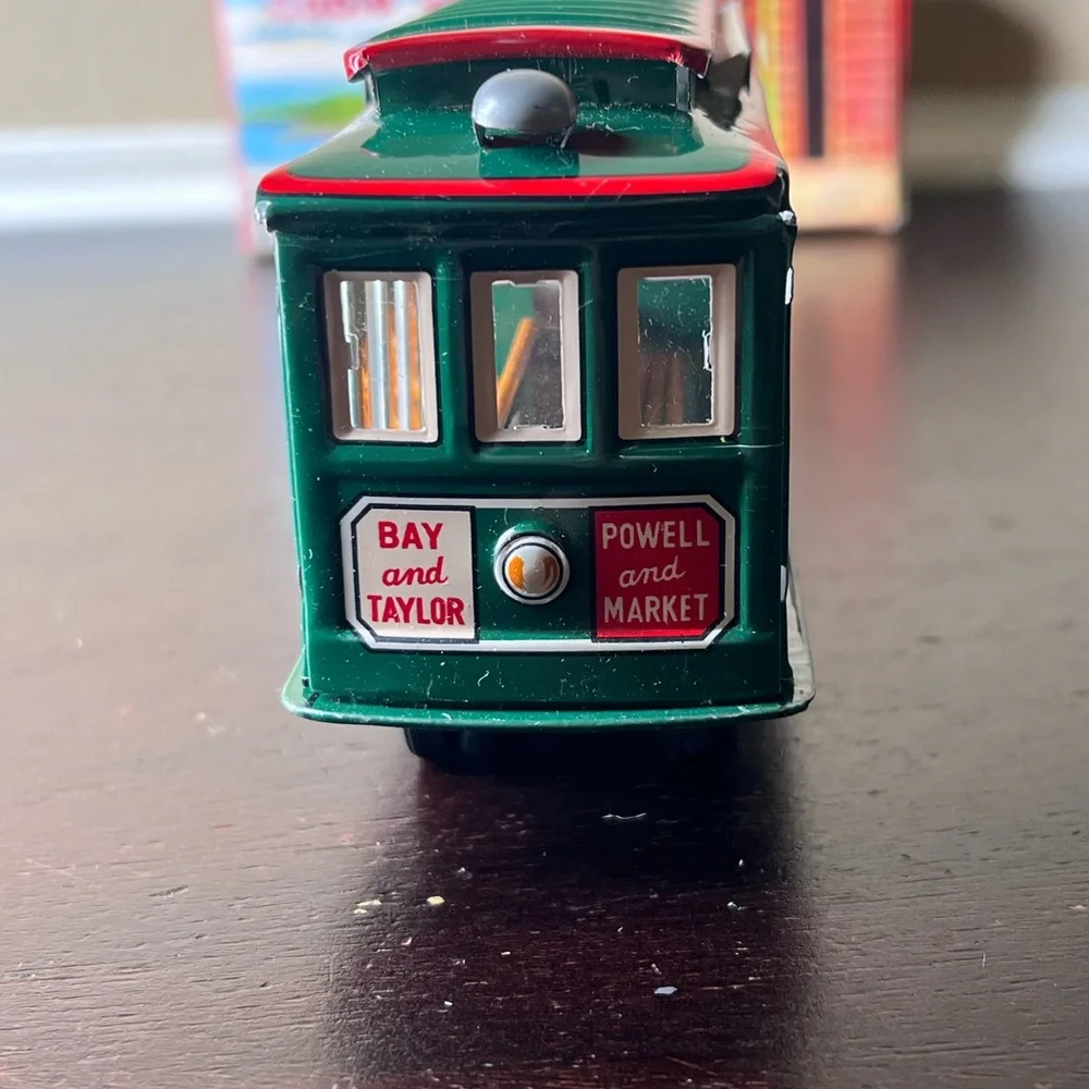 Classic San Francisco Cable Car Toy - Green and Red